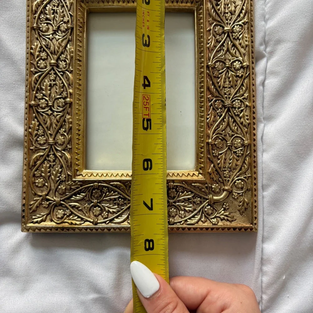 Vintage Ornate Gold Floral Embossed Picture Frame 3.5x5 Tabletop Wall Decor